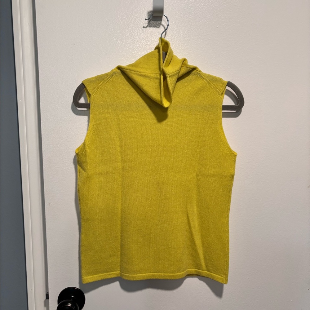 Wool/cashmere Yellow Sleeveless Turtleneck